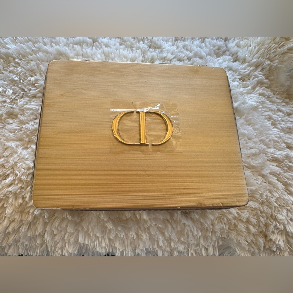 Christian dior cosmetic case